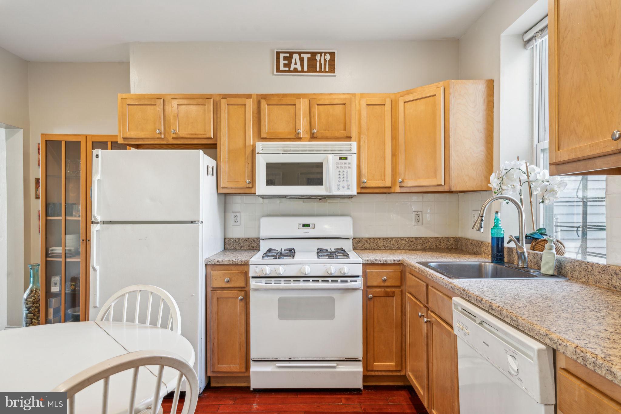 FAIRMOUNT - Residential