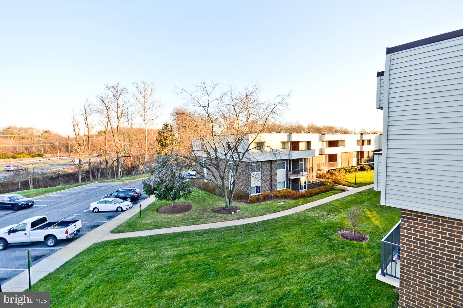 PINE CONDOMINIUM - Residential