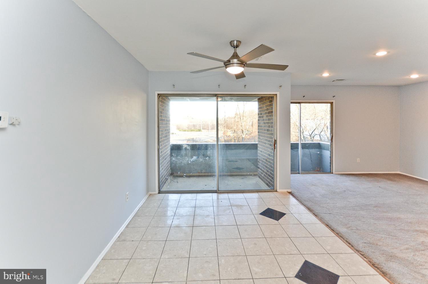 PINE CONDOMINIUM - Residential