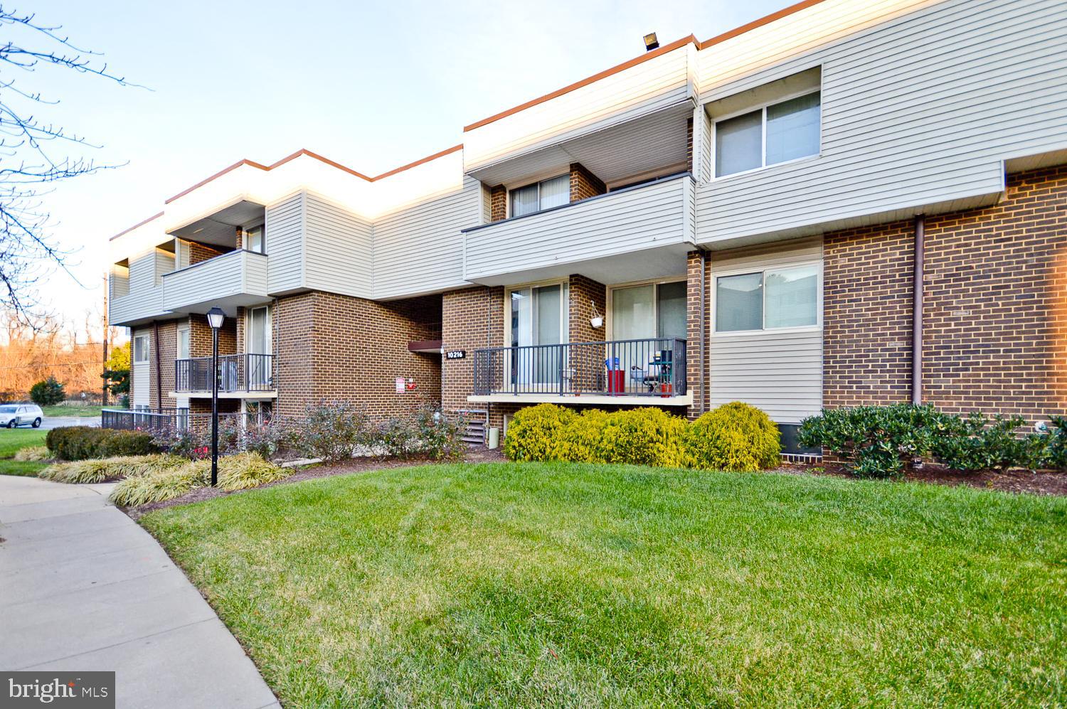 PINE CONDOMINIUM - Residential