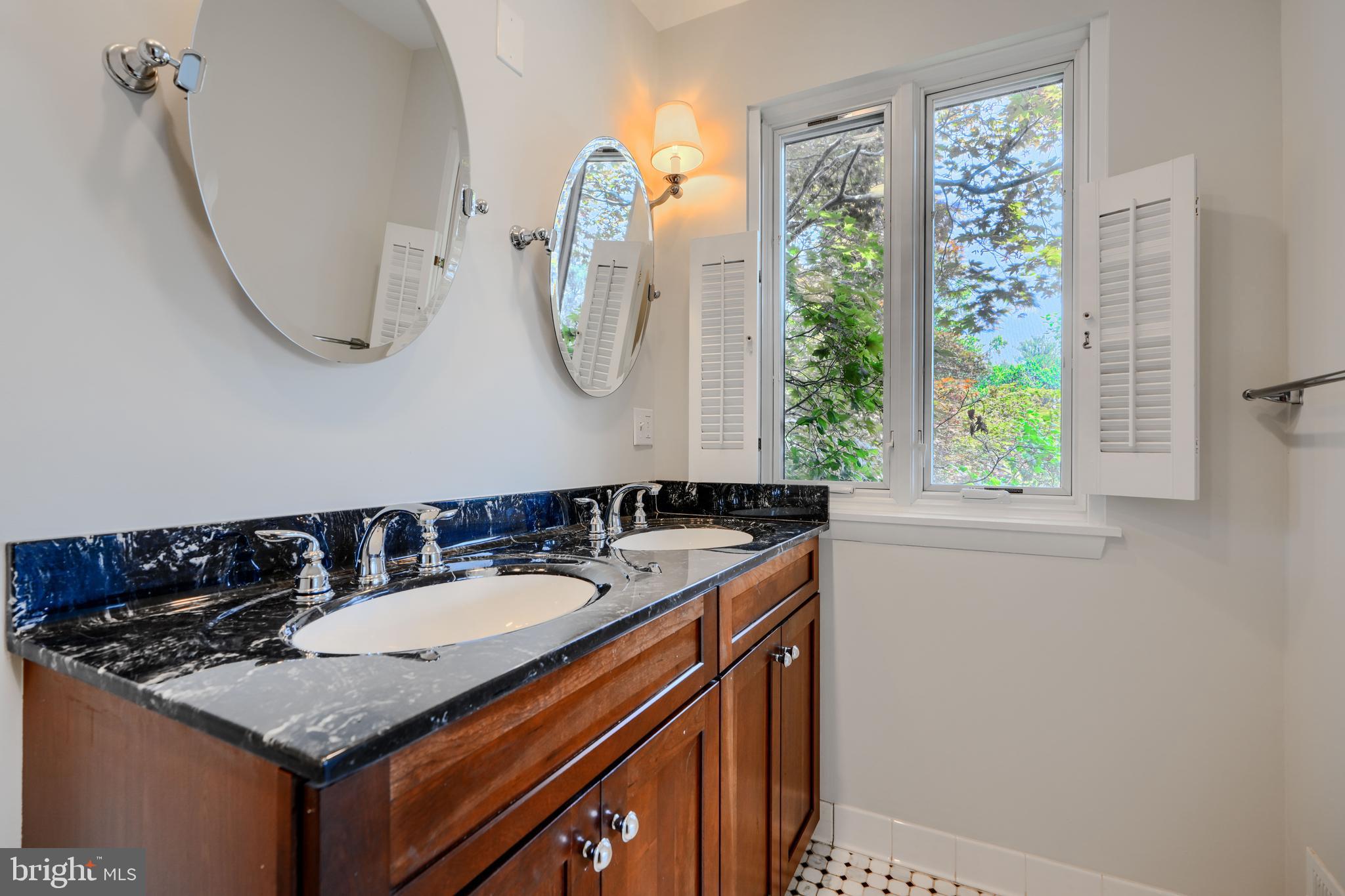 VALLEYWOOD AT FIVE FARMS - Residential