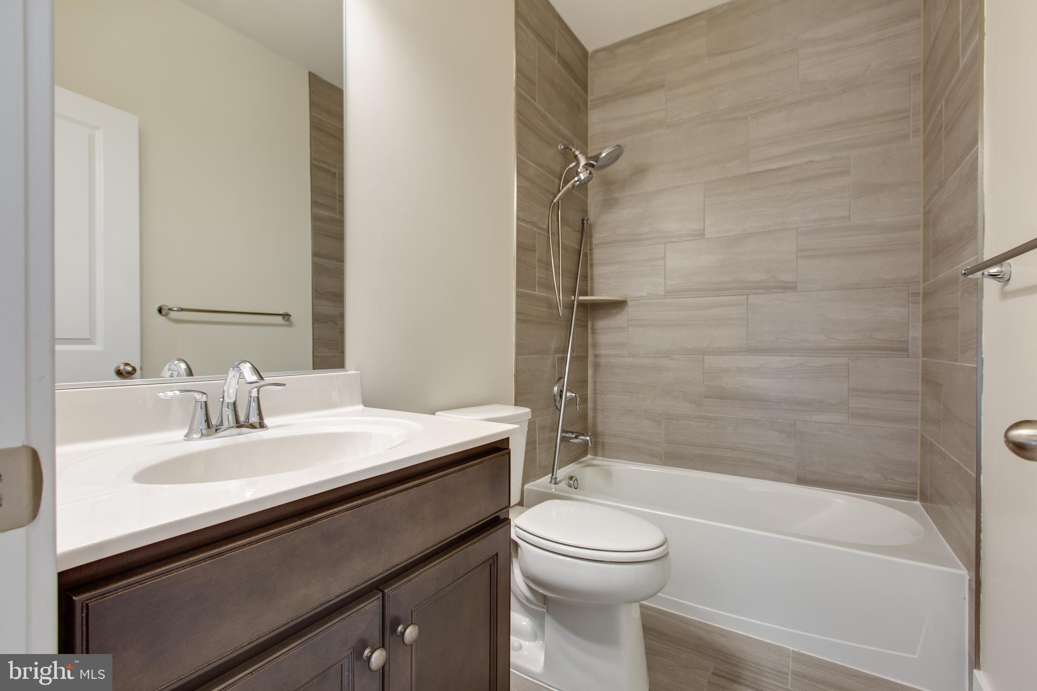 ENCLAVE AT WAUGH CHAPEL - Residential Lease