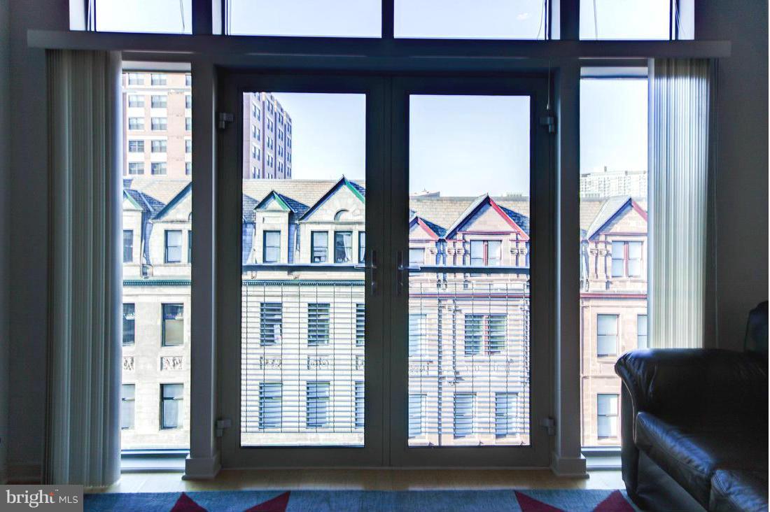 MOUNT VERNON PLACE HISTORIC DISTRICT - Residential Lease