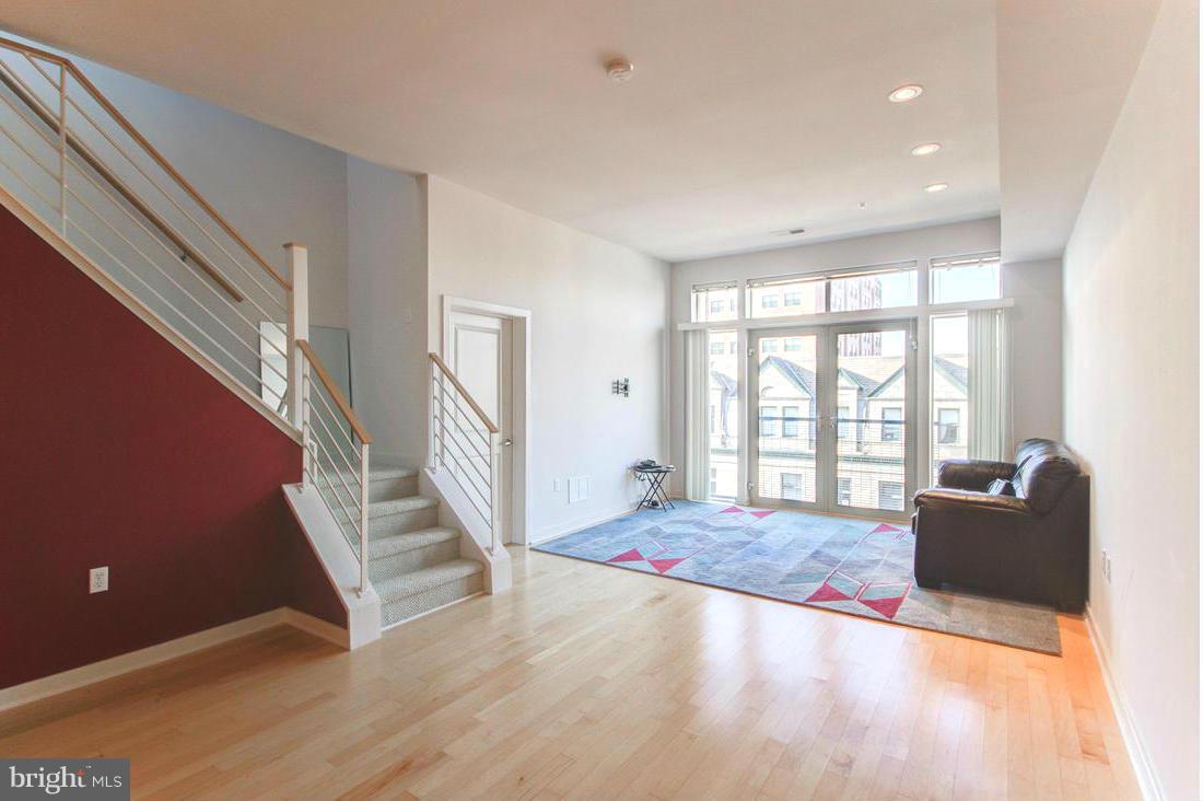 MOUNT VERNON PLACE HISTORIC DISTRICT - Residential Lease