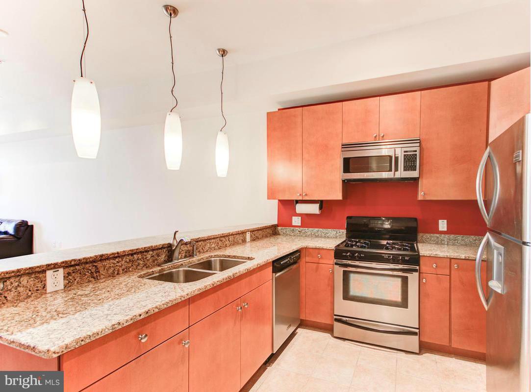 MOUNT VERNON PLACE HISTORIC DISTRICT - Residential Lease