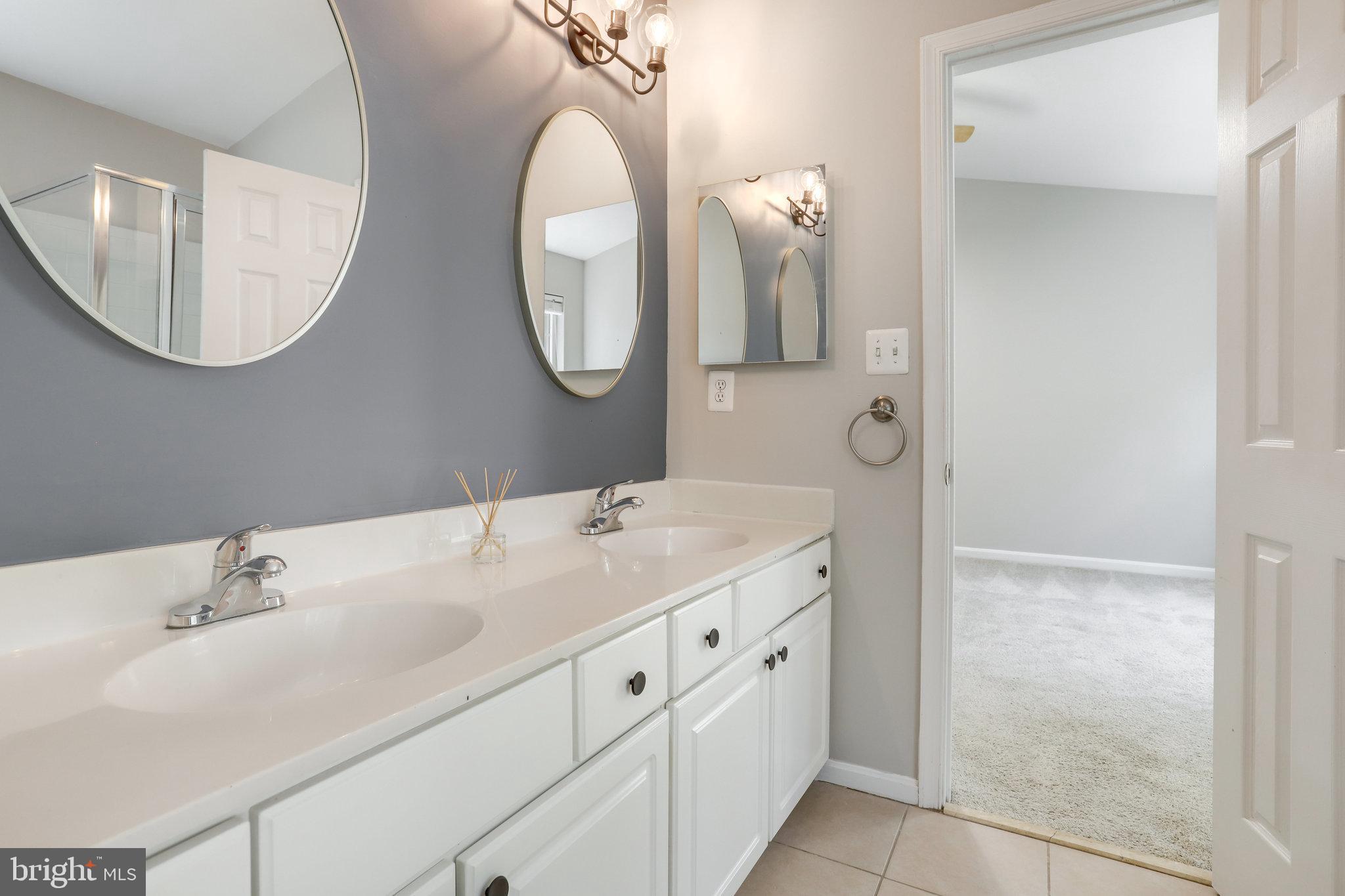 KINGSTOWNE - Residential