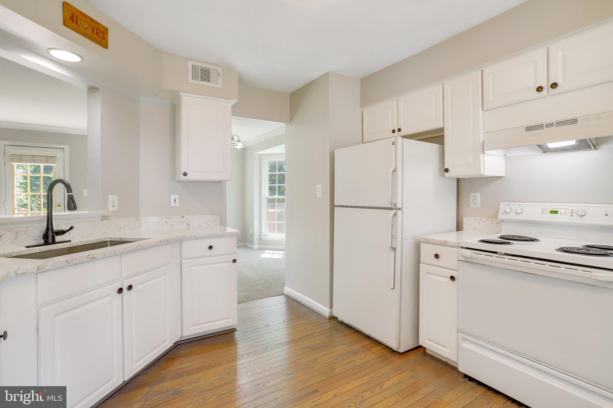 KINGSTOWNE - Residential