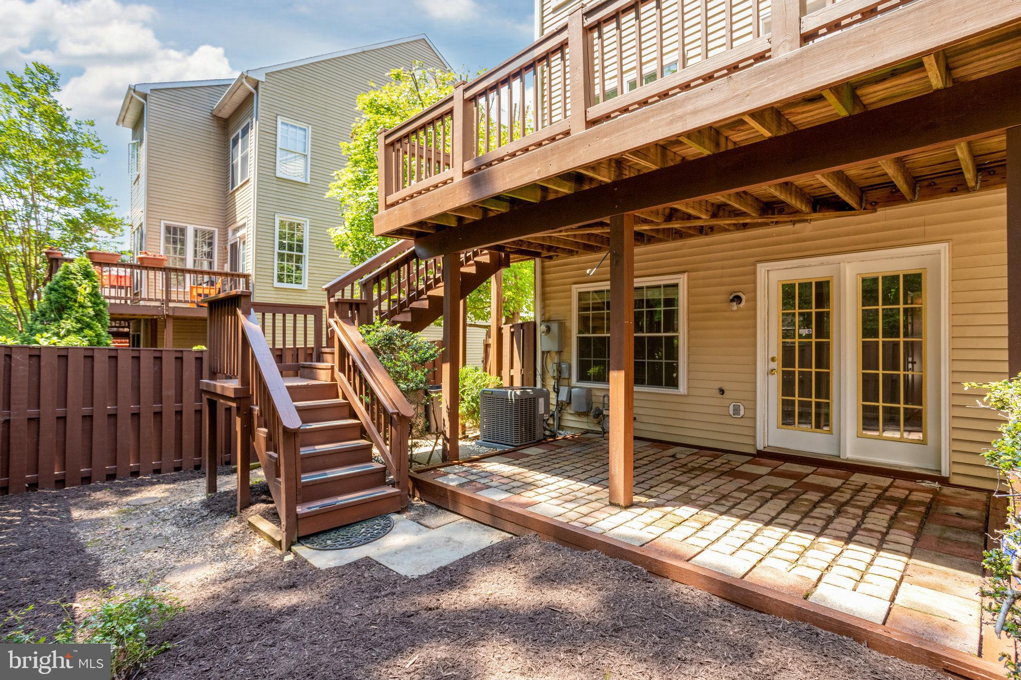 KINGSTOWNE - Residential