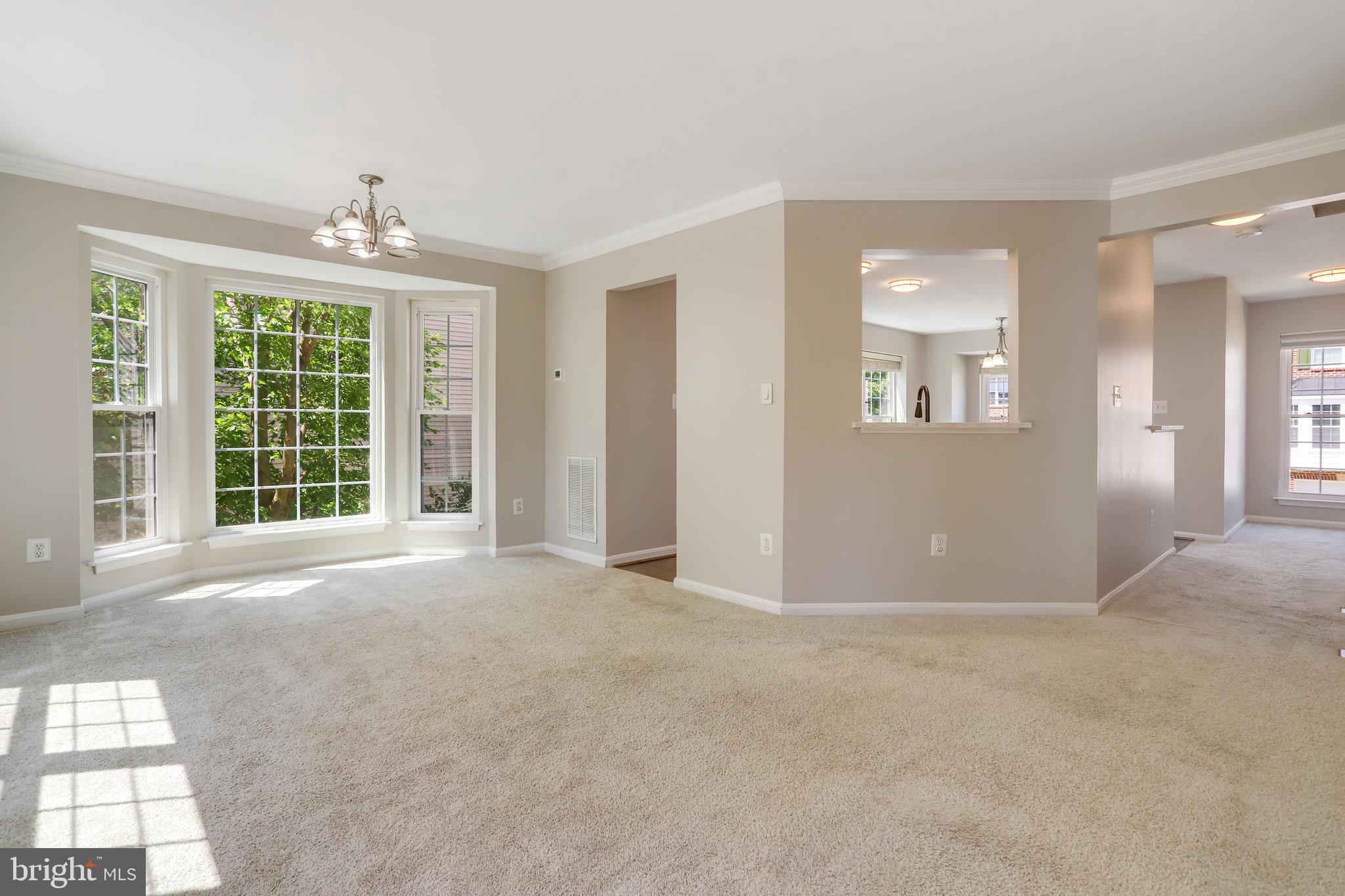 KINGSTOWNE - Residential