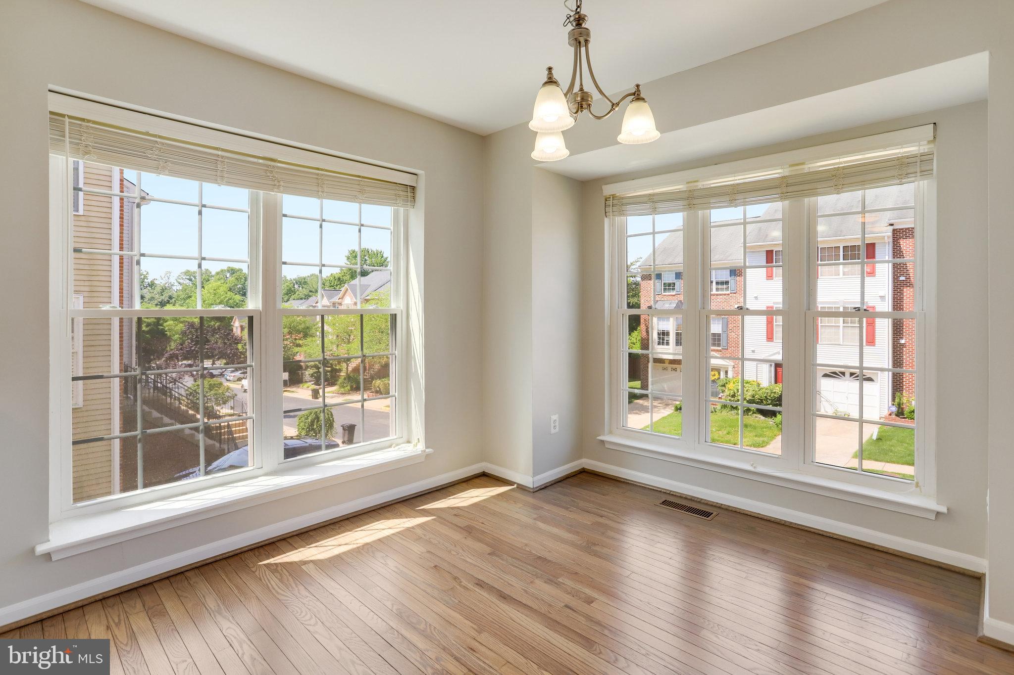 KINGSTOWNE - Residential