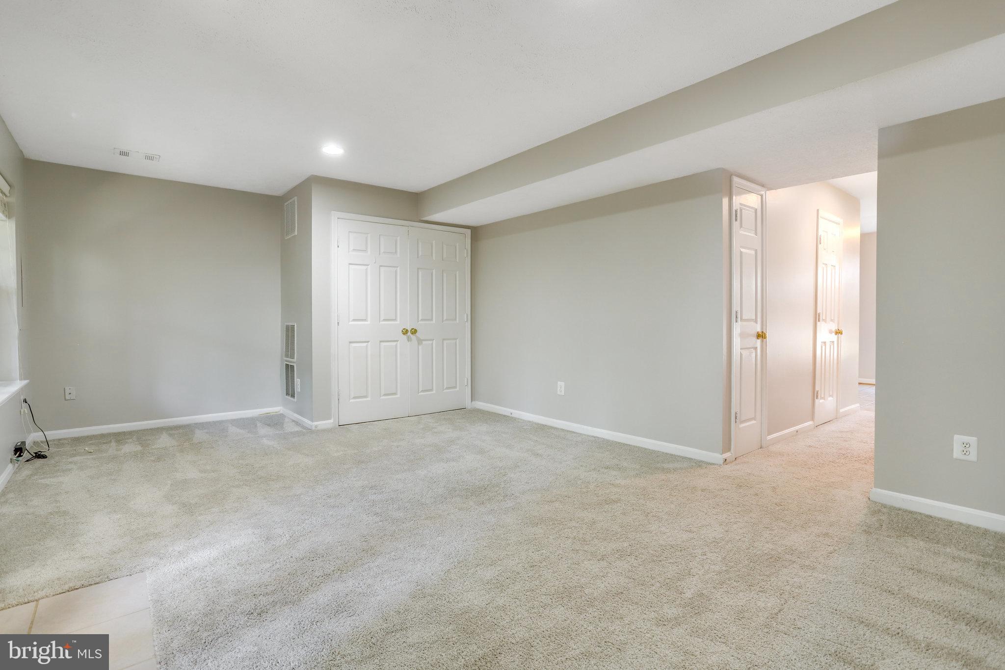 KINGSTOWNE - Residential