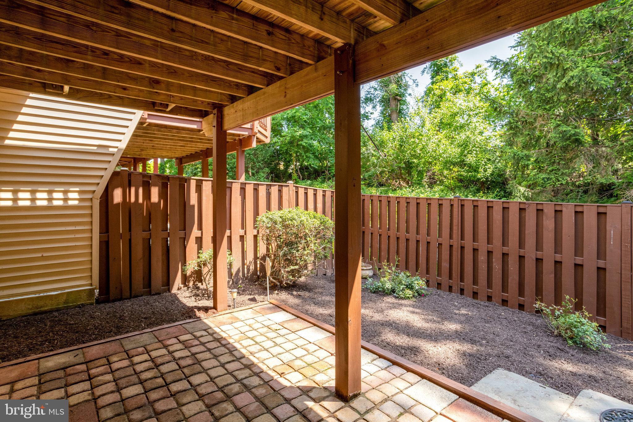 KINGSTOWNE - Residential