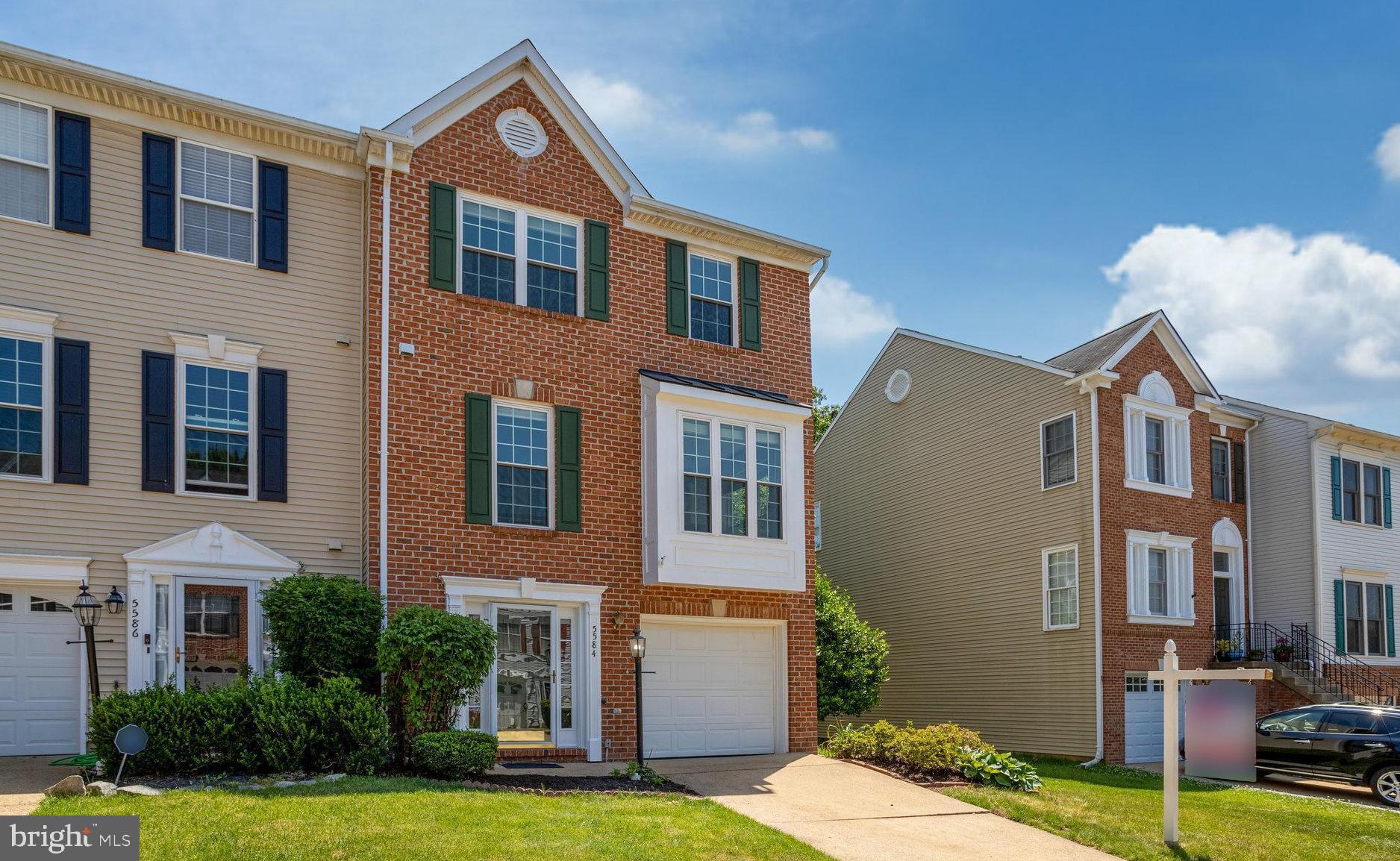 KINGSTOWNE - Residential