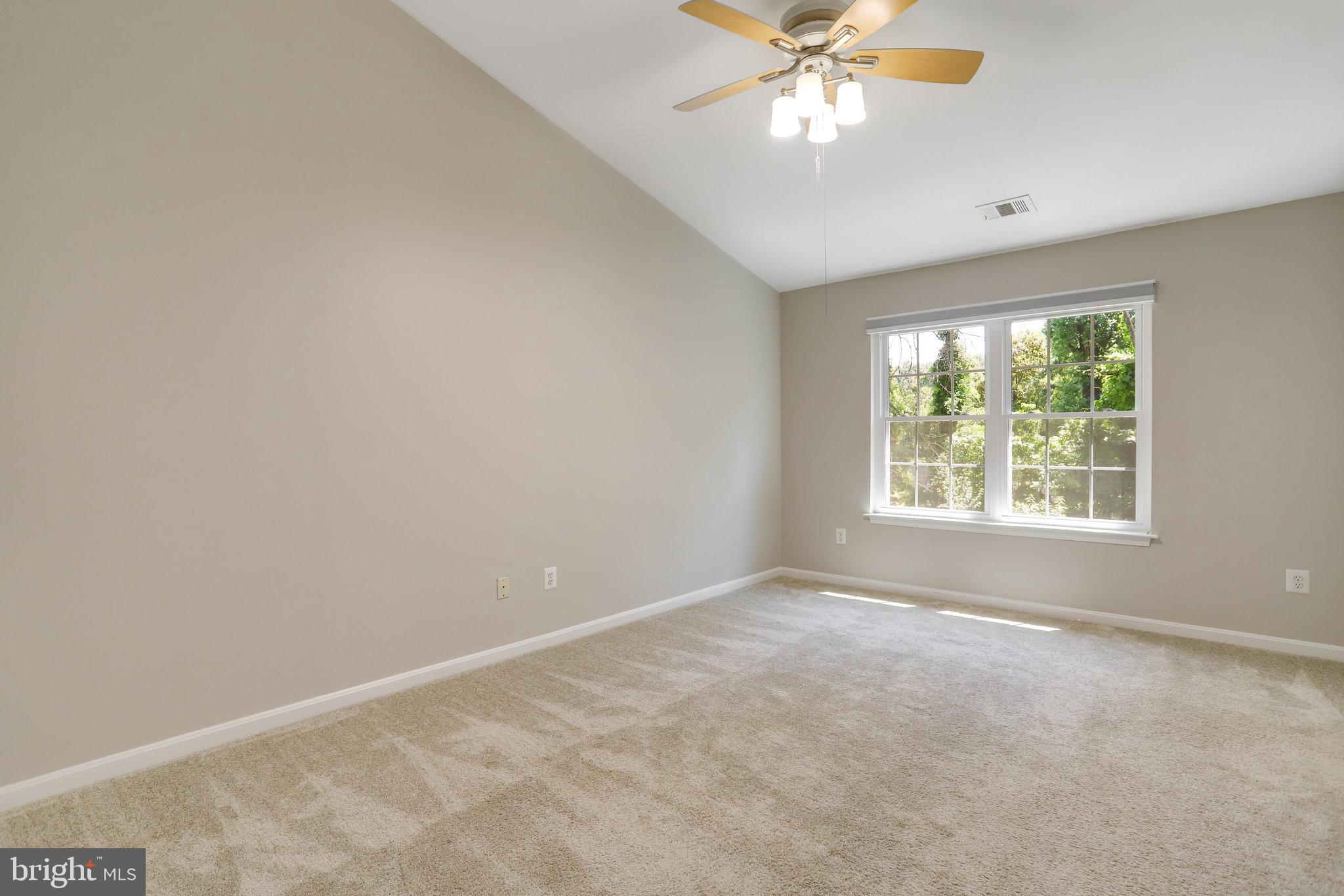 KINGSTOWNE - Residential