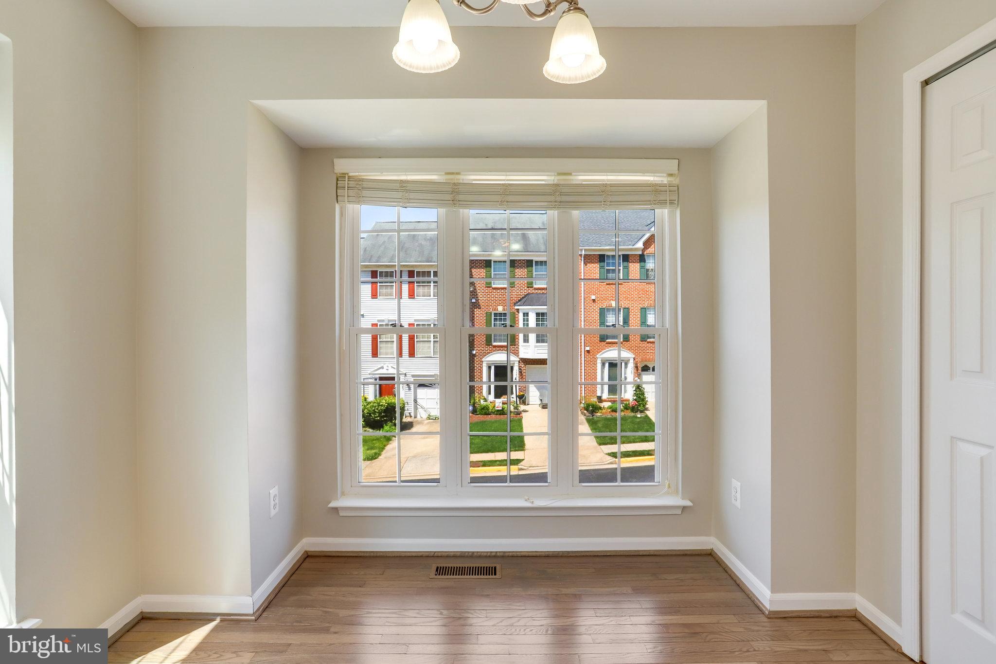 KINGSTOWNE - Residential