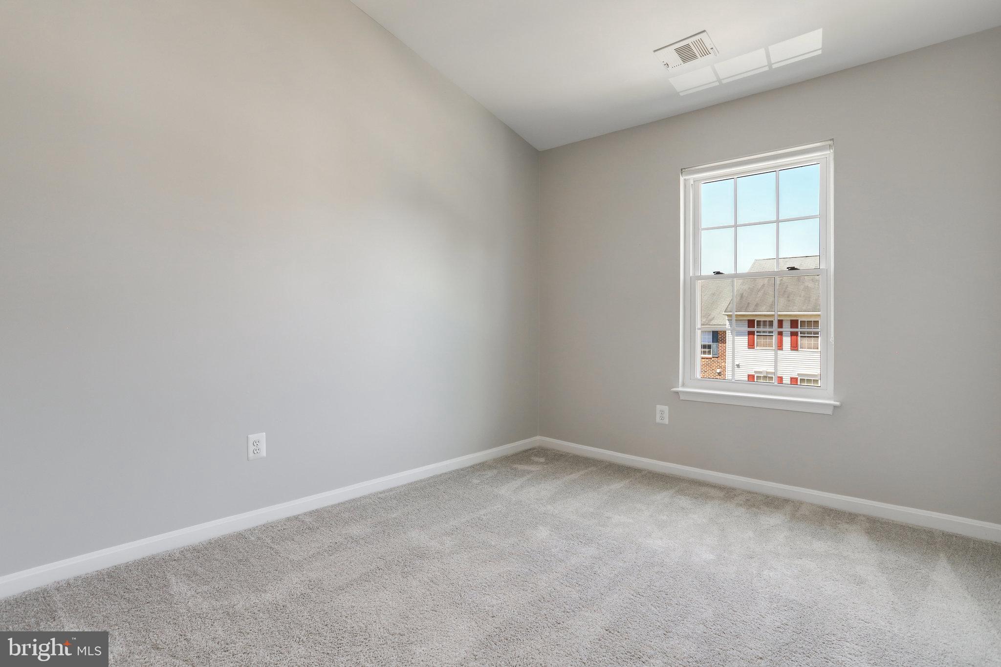 KINGSTOWNE - Residential