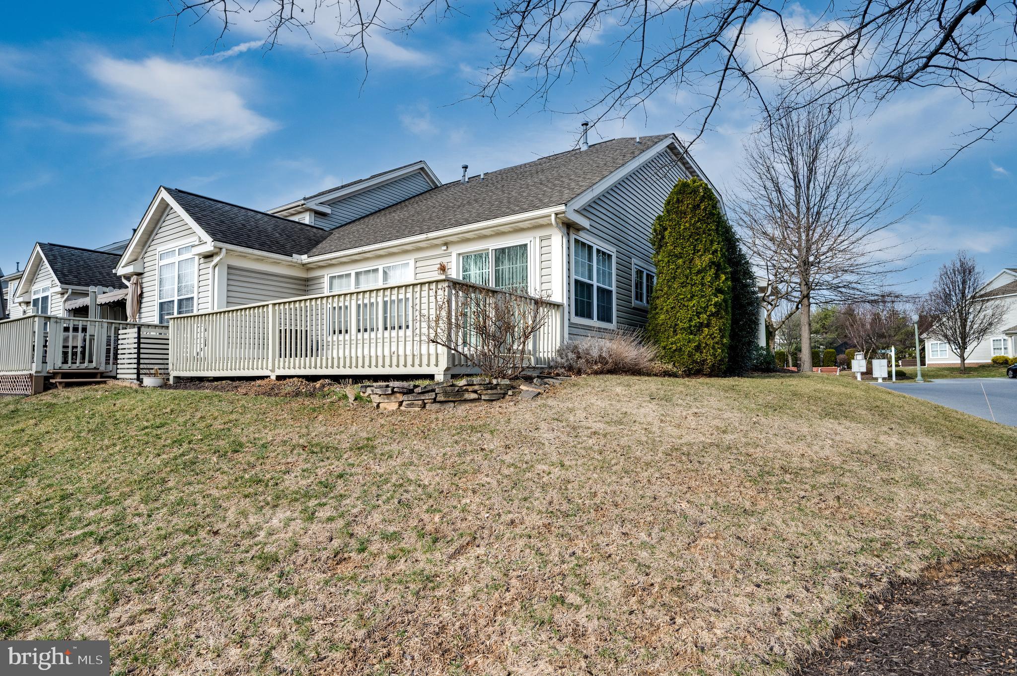 SPRING RIDGE - Residential