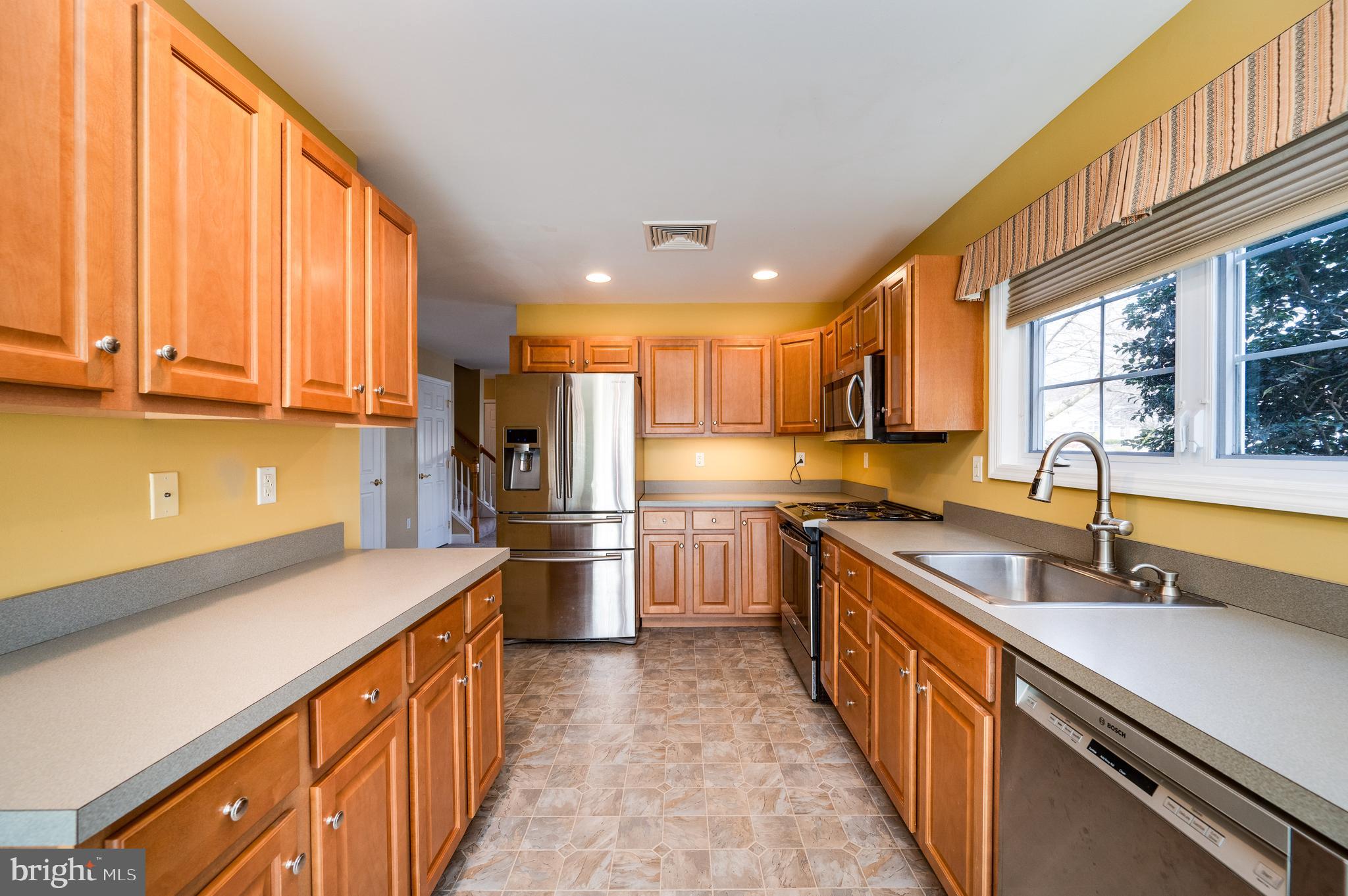 SPRING RIDGE - Residential