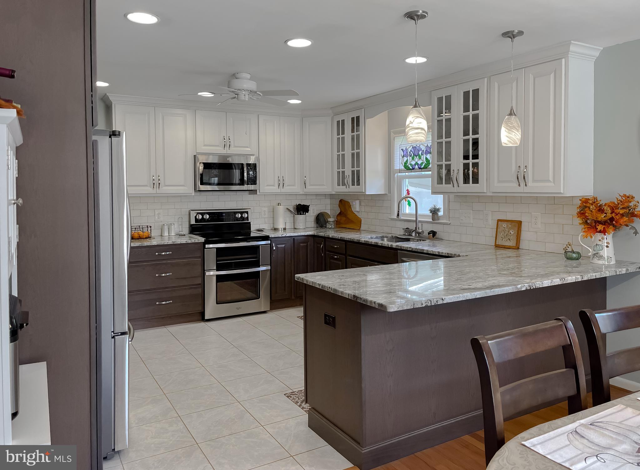 23294 ESPERANZA DRIVE