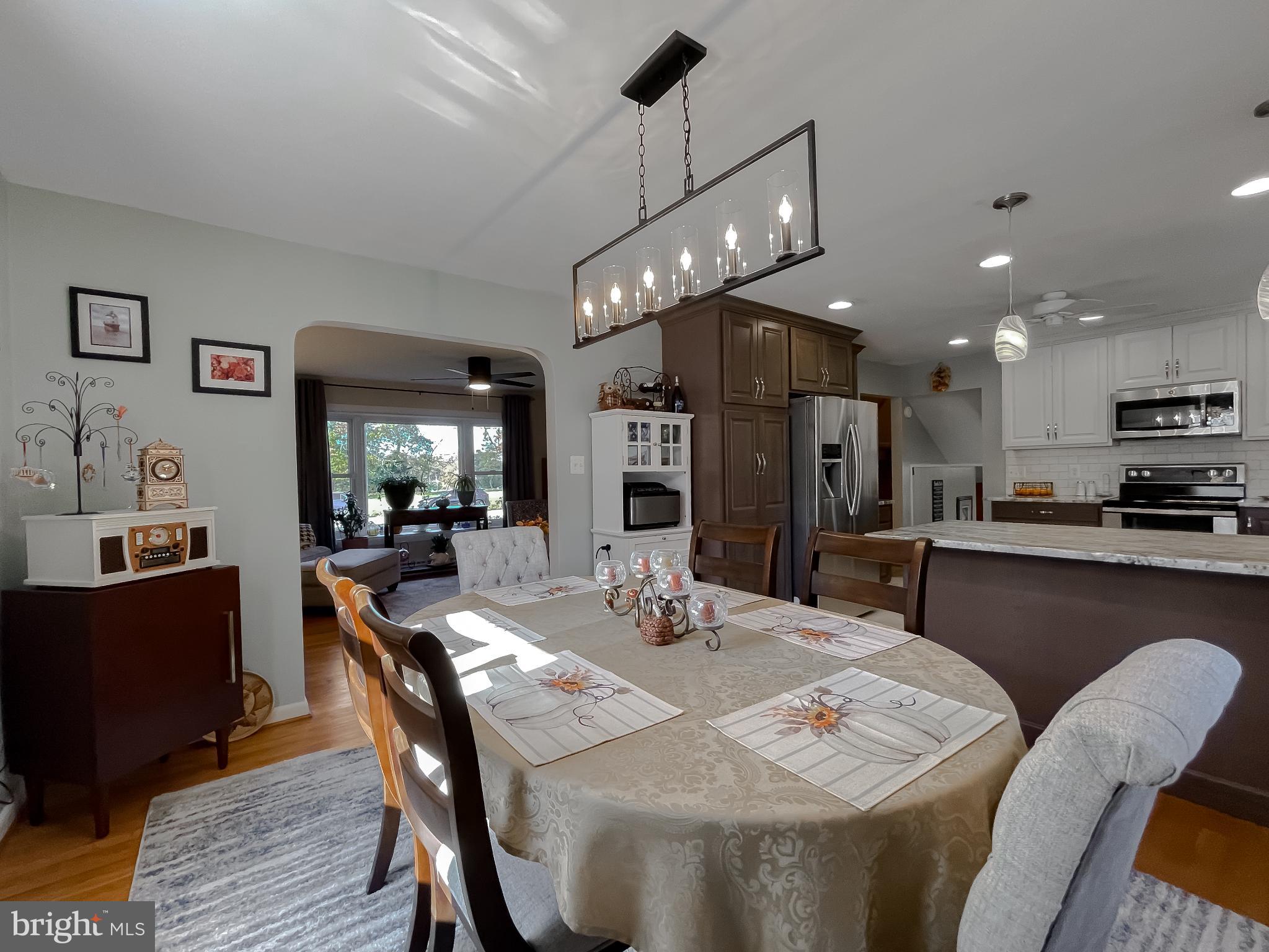 23294 ESPERANZA DRIVE