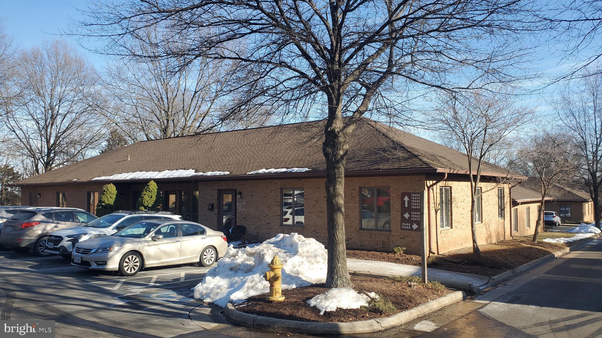 CRESTWOOD VILLAGE - Commercial Sale