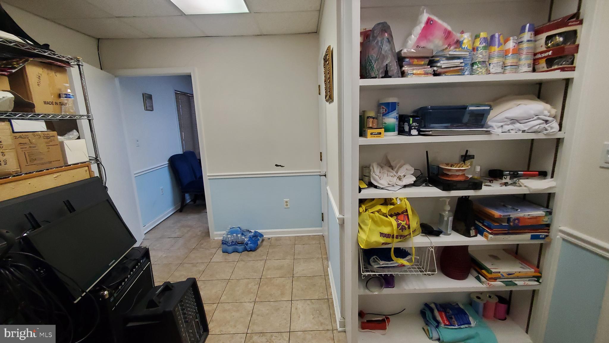 CRESTWOOD VILLAGE - Commercial Sale