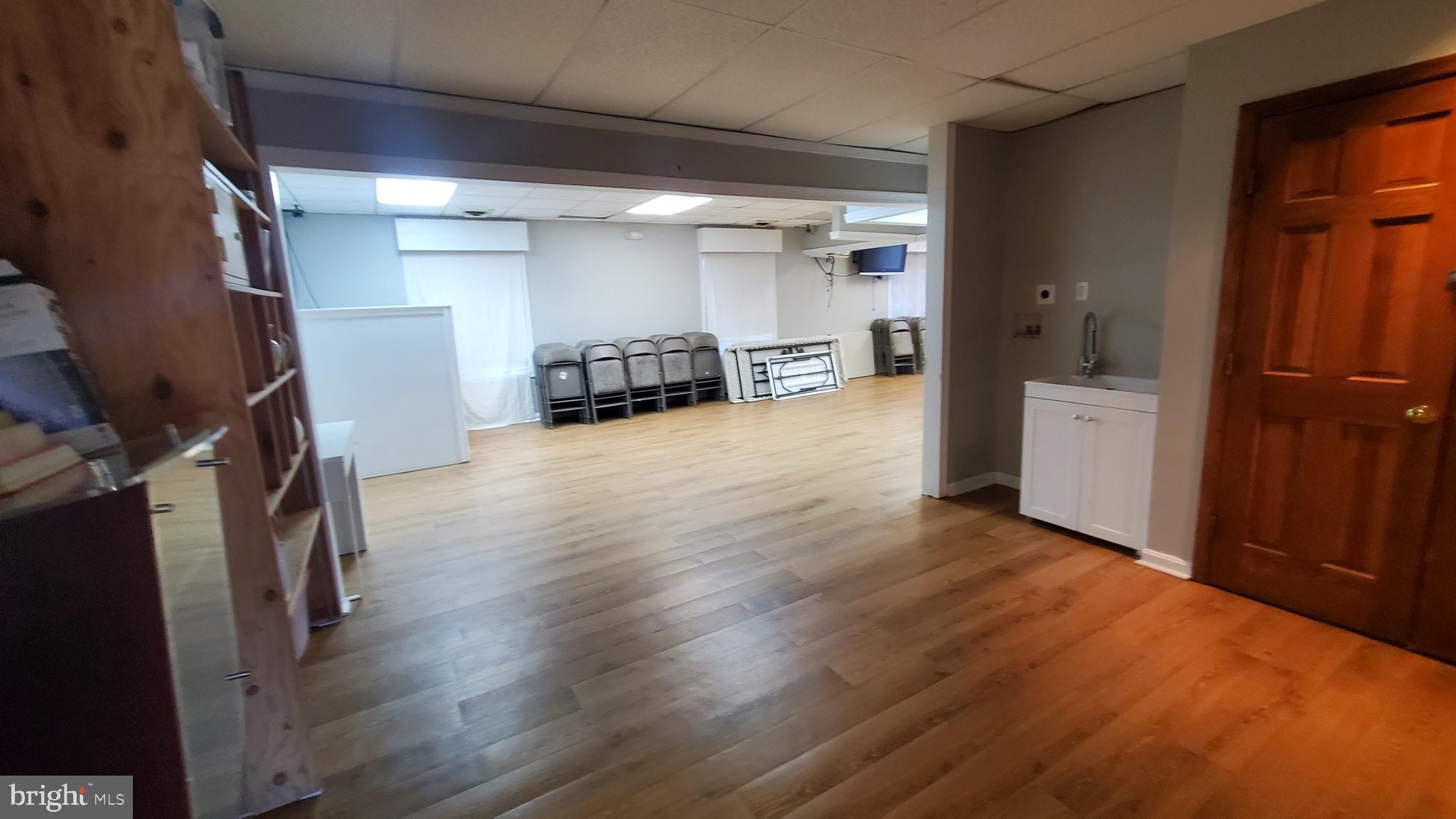 CRESTWOOD VILLAGE - Commercial Sale