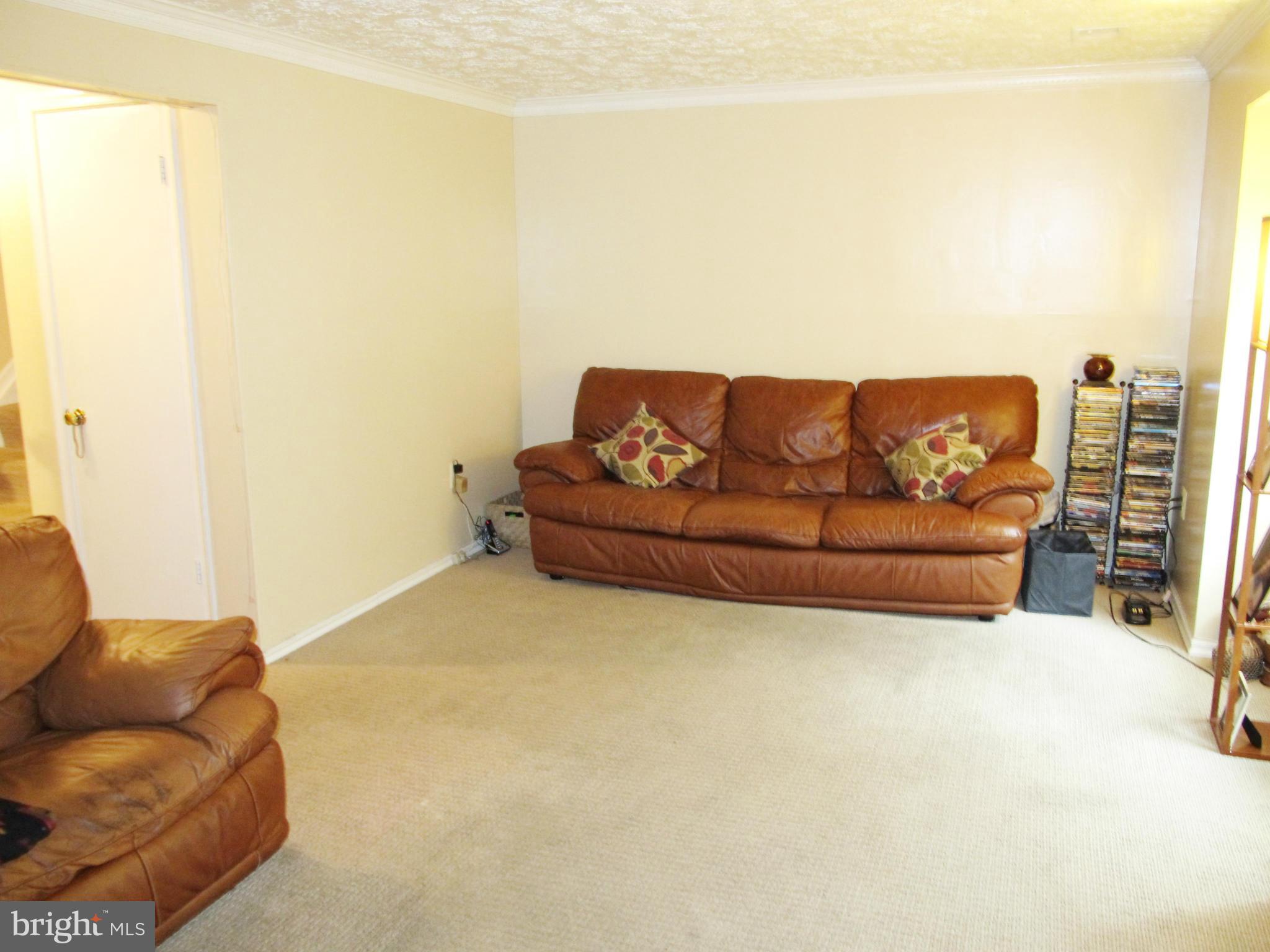 WHITE OAK VILLAGE SUB - Residential