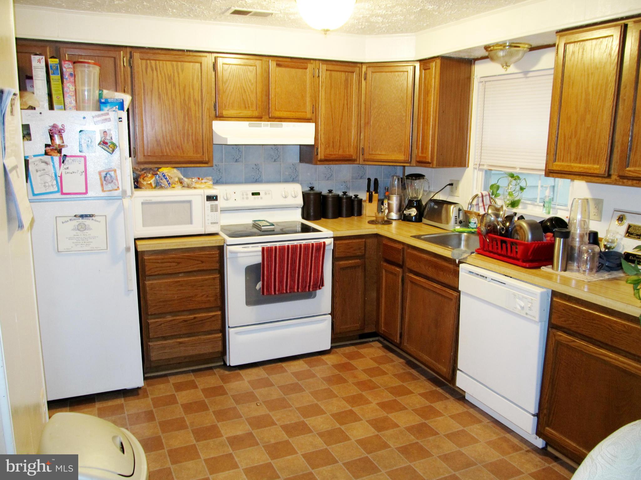 WHITE OAK VILLAGE SUB - Residential