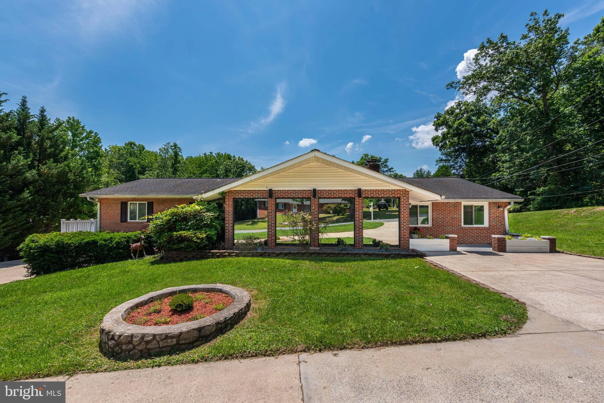 Perry Hall, Maryland 21128, United States, 6 Bedrooms Bedrooms, ,4 BathroomsBathrooms,Residential,Active,114695