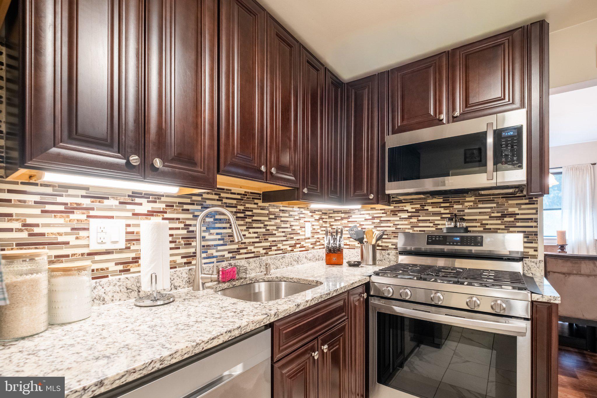 813 WOOD MILL DRIVE