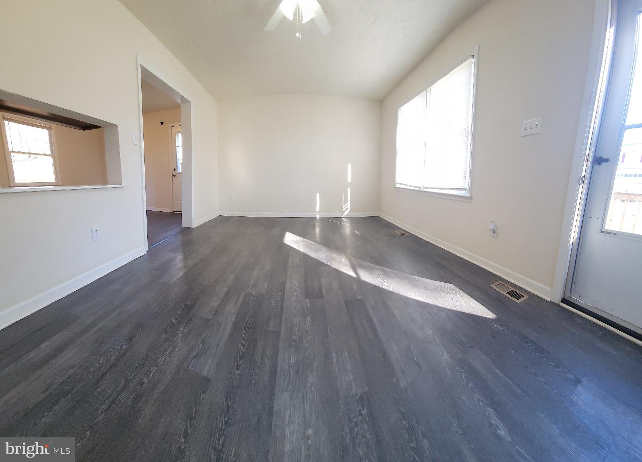 SURRY WOODS - Residential Lease