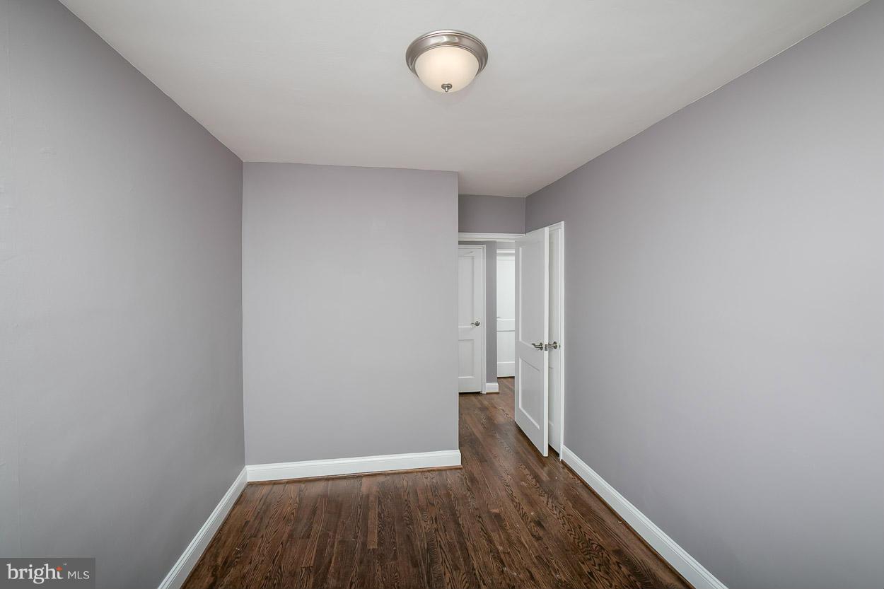 WEST HILLS - Residential