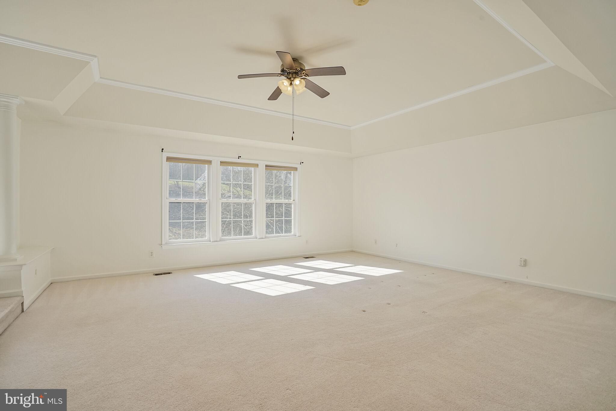 LAUREL HILL LANDBAY - Residential Lease