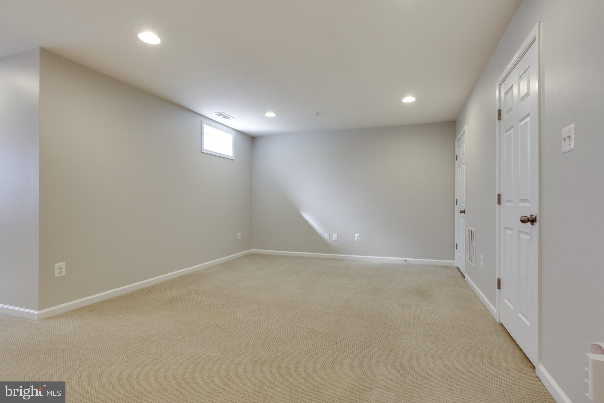 SIMPSON MILL - Residential Lease