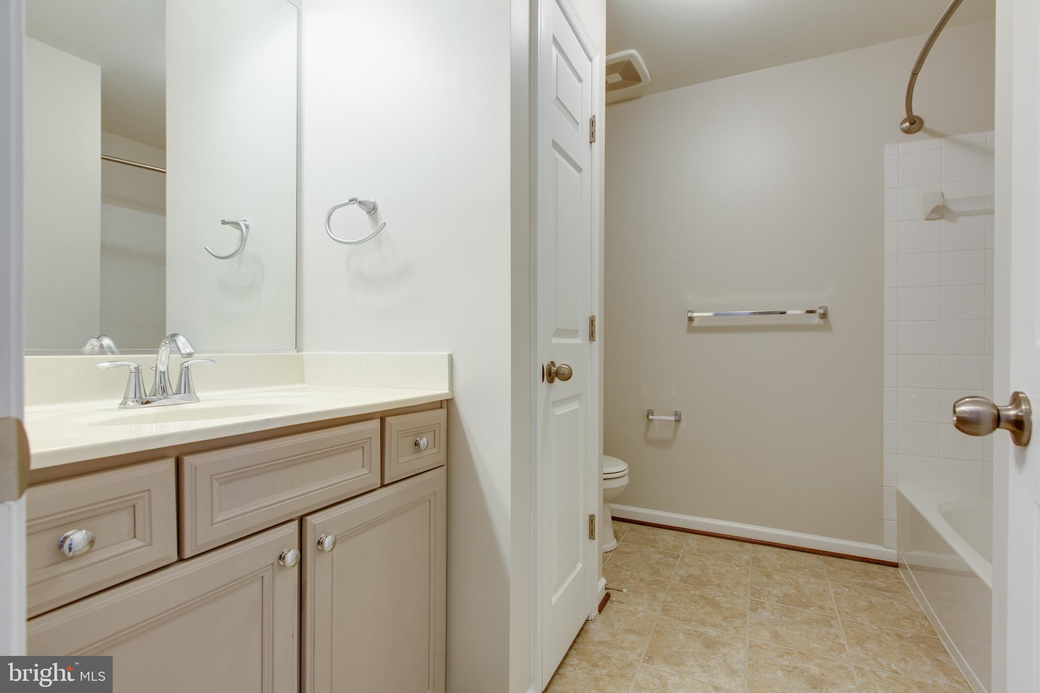 SIMPSON MILL - Residential Lease