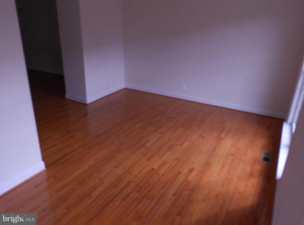 COPPERMINE CROSSING - Residential Lease