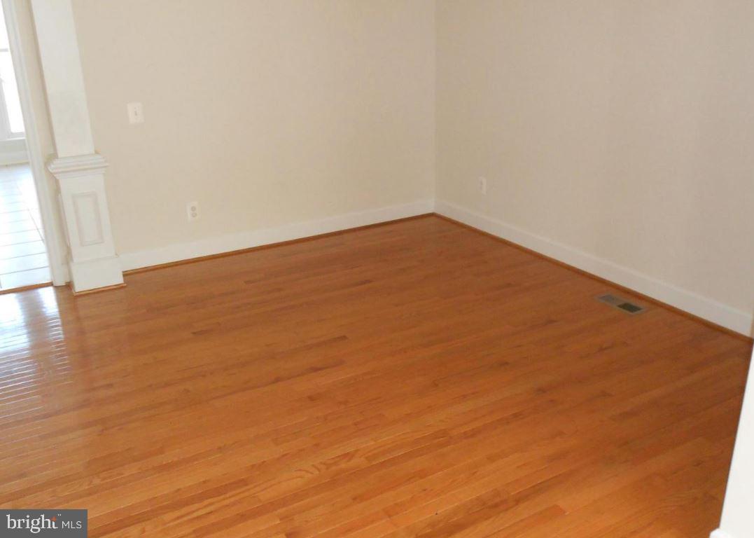 COPPERMINE CROSSING - Residential Lease