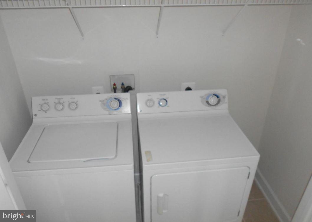 COPPERMINE CROSSING - Residential Lease