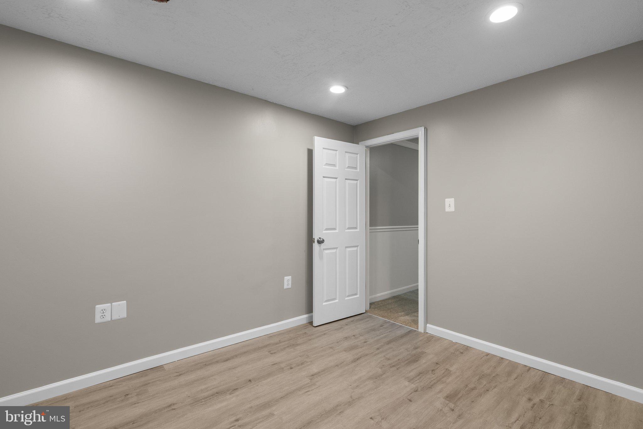 GABLE FIELD - Residential Lease