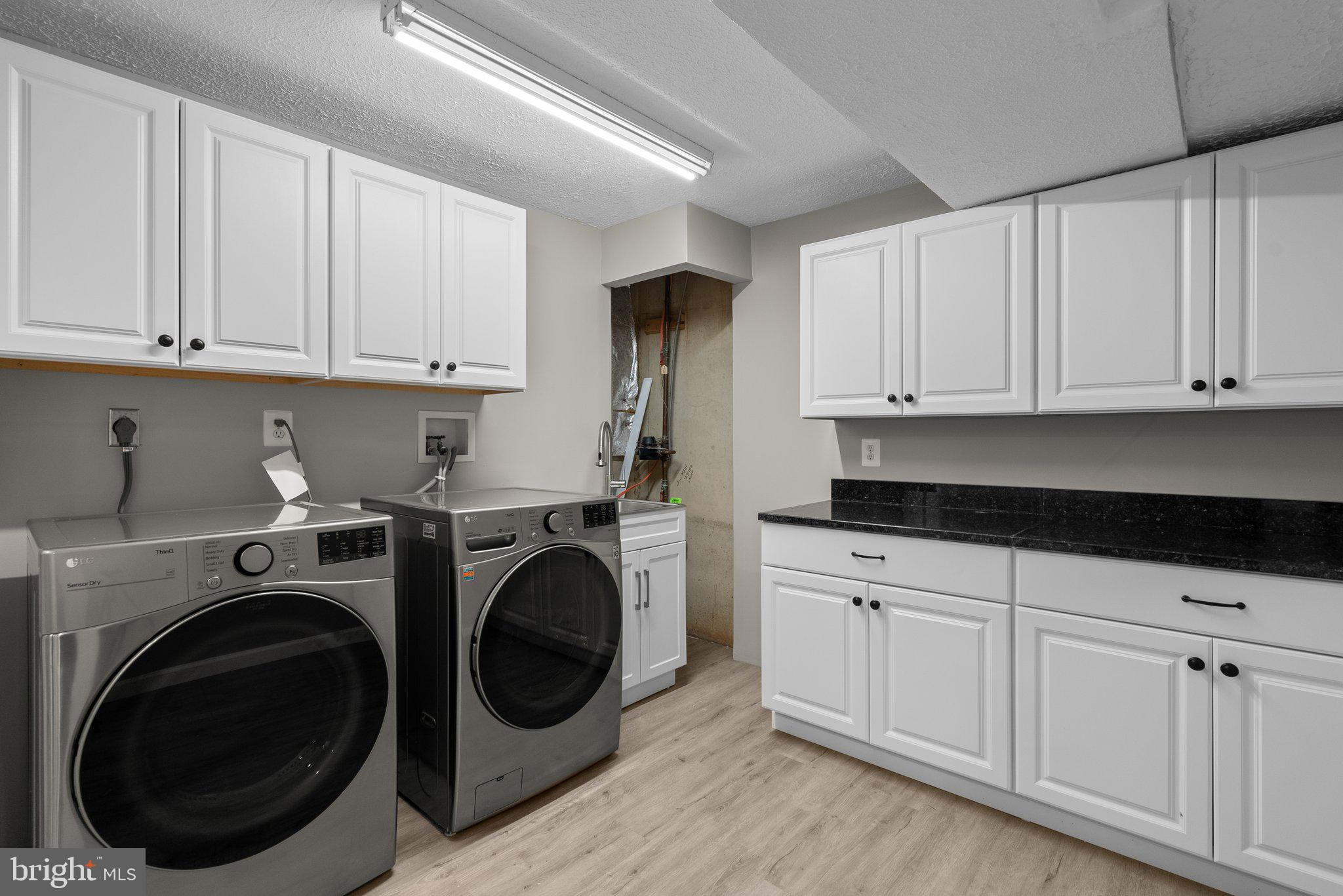 GABLE FIELD - Residential Lease