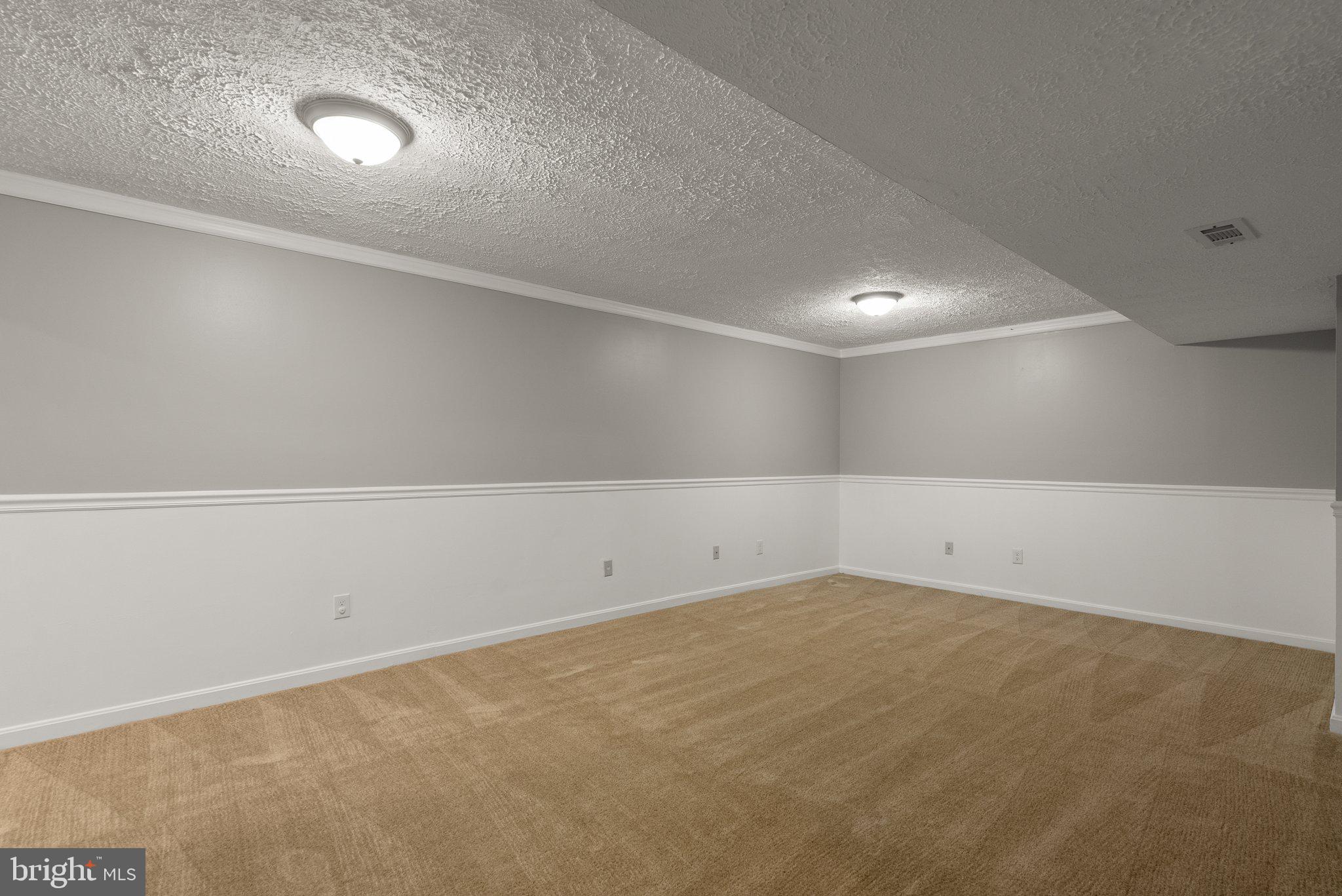 GABLE FIELD - Residential Lease