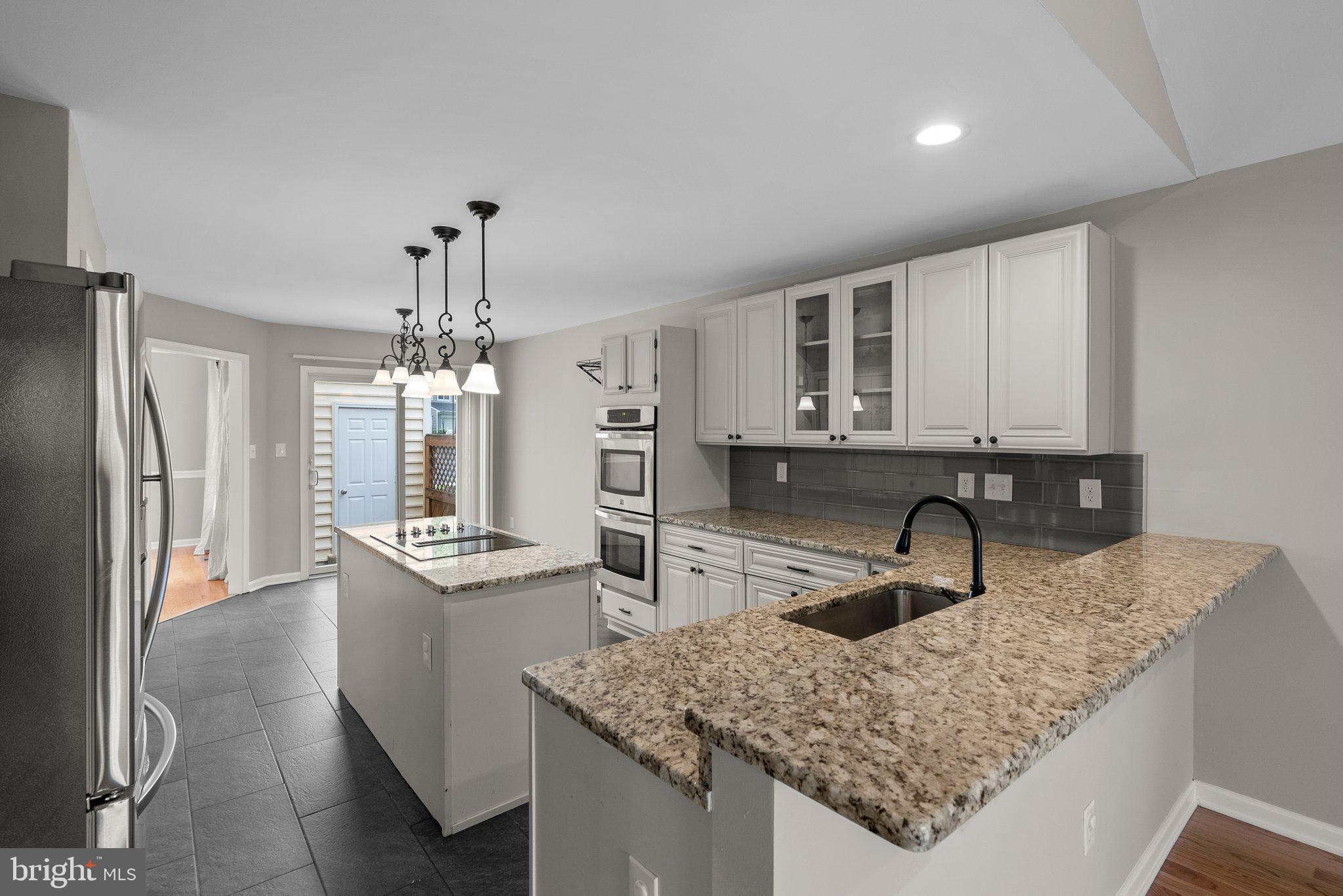 GABLE FIELD - Residential Lease