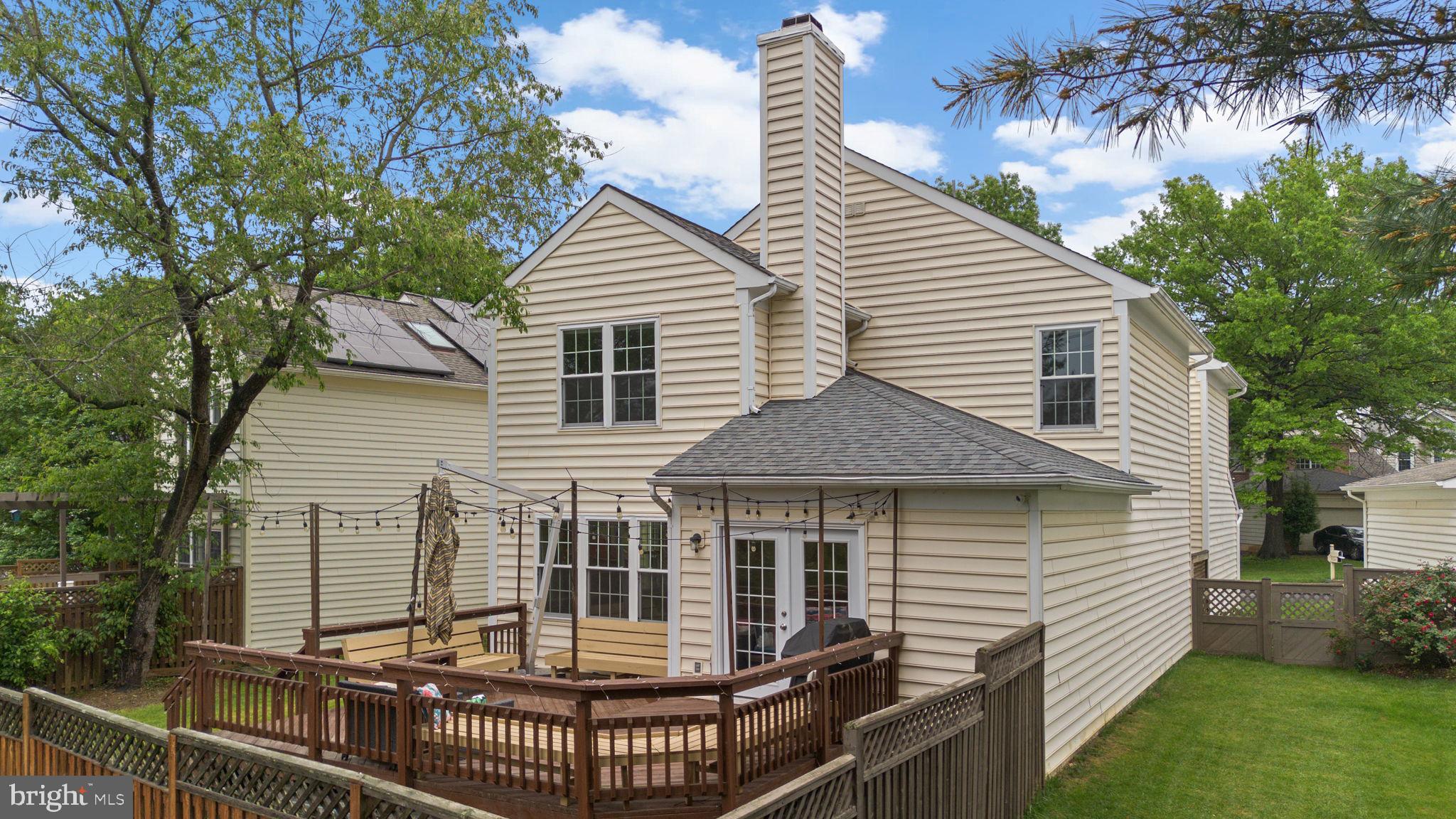 GABLE FIELD - Residential Lease