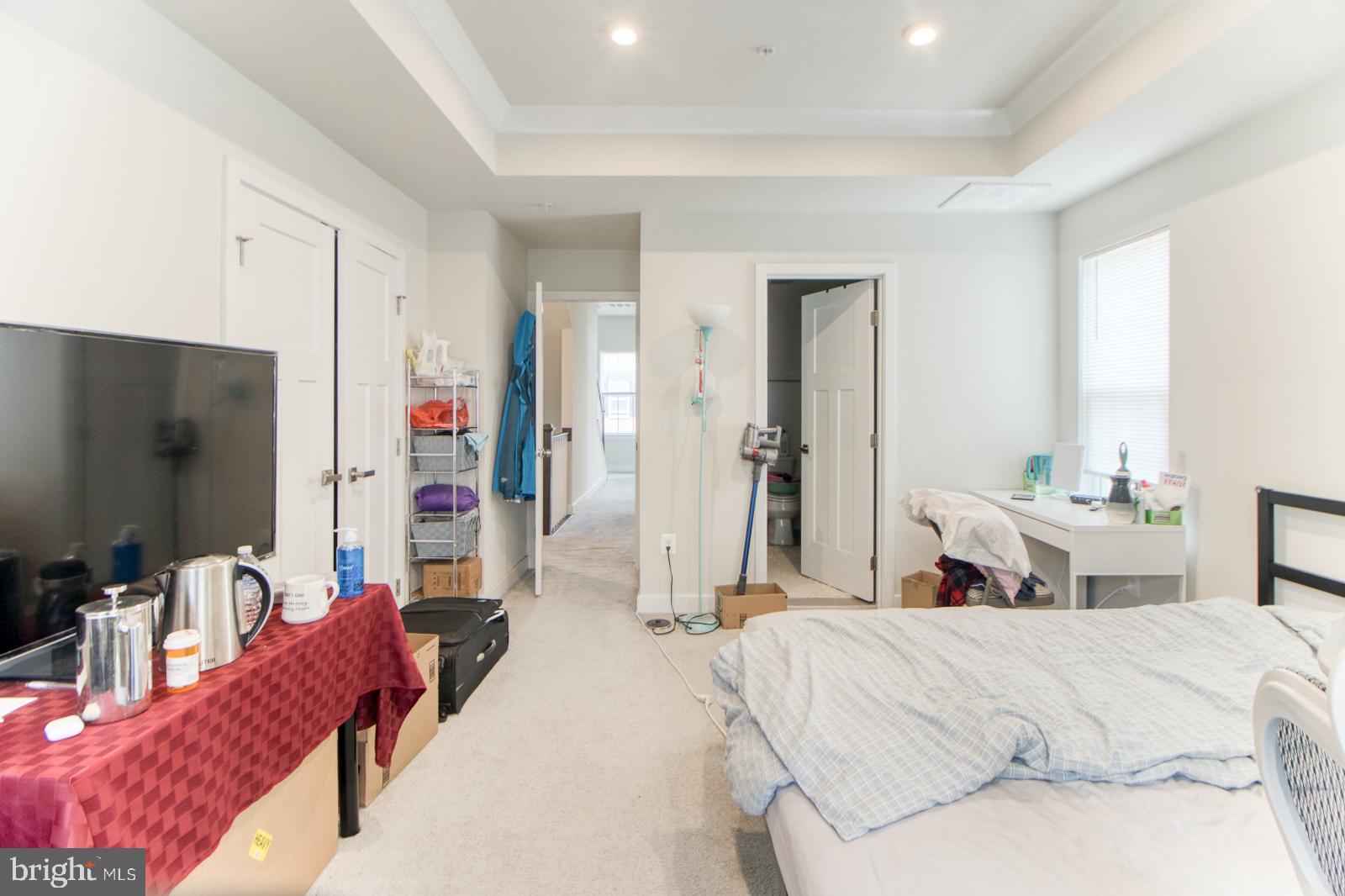 GREENBELT STATION - Residential