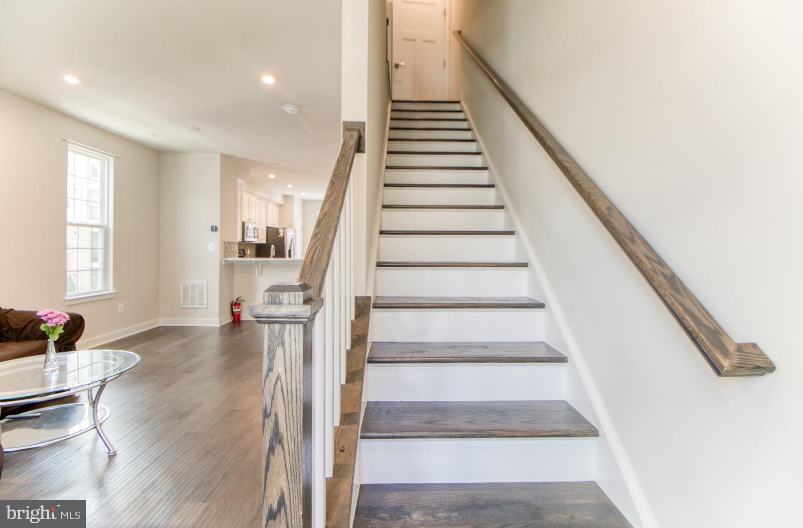 GREENBELT STATION - Residential