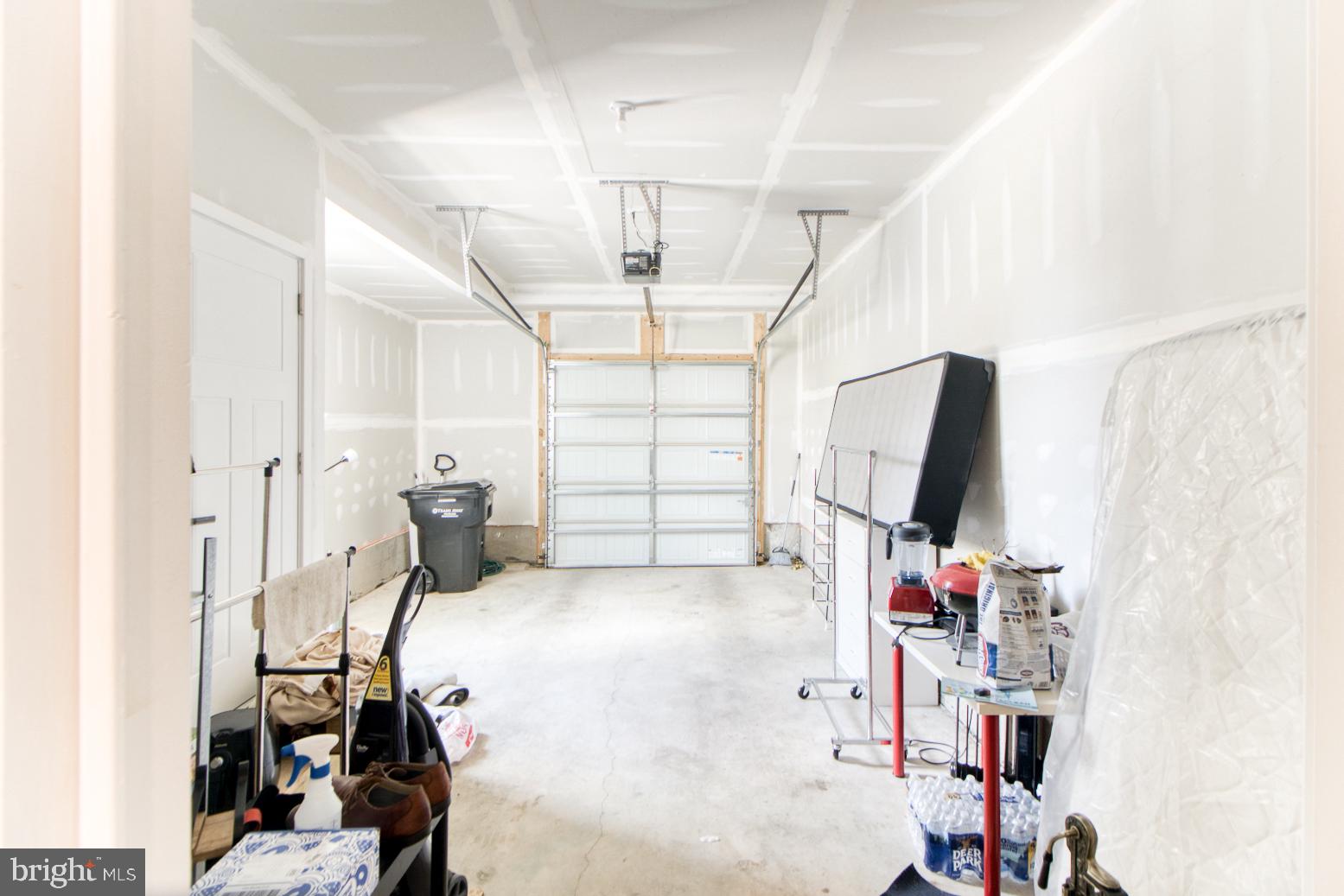 GREENBELT STATION - Residential