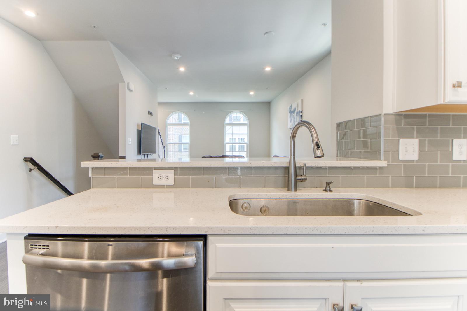 GREENBELT STATION - Residential