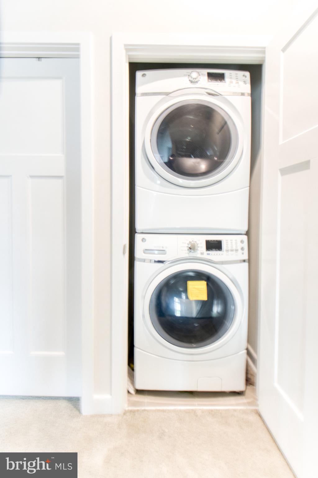 GREENBELT STATION - Residential