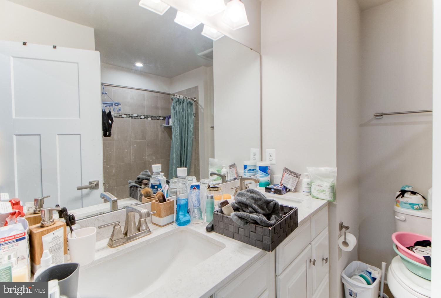 GREENBELT STATION - Residential